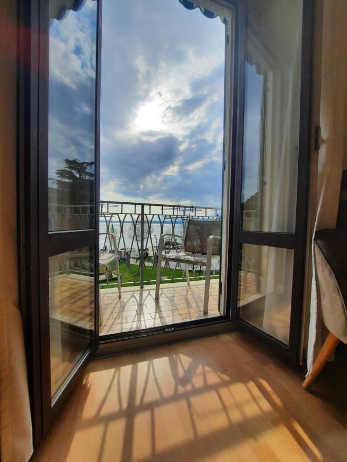 Hotel San Marco Garda  Exterior photo
